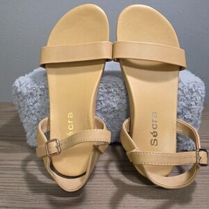 Secra Willow Arch Support Sandals Tan Leather Size 6.5 New